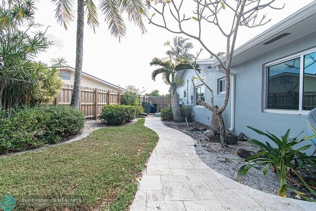 Building Photo - 3251 NW 65th St