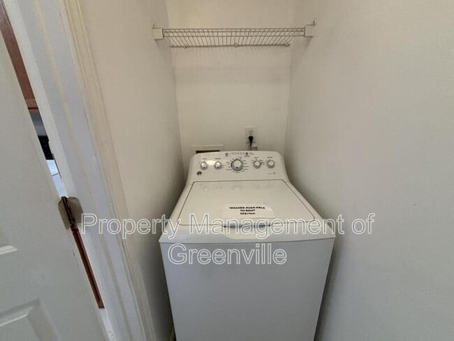 Building Photo - 20 Maravista Ave