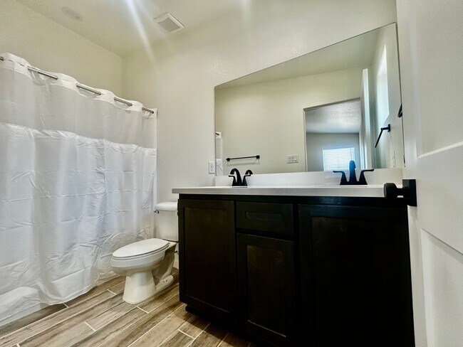Building Photo - Brand-New 3-Bedroom 2 Bath  Home – Modern, Low-Maintenance Living!