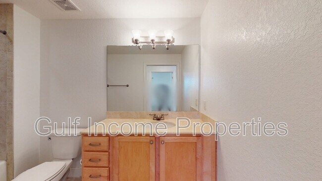 Building Photo - 2715 Terra Ceia Bay Blvd