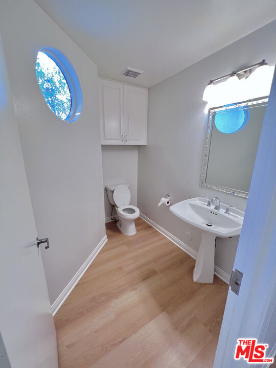Building Photo - 6483 Zuma View Pl