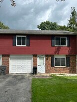Building Photo - 63 Bock Ln