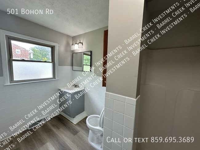 Building Photo - 501 Bohon Rd