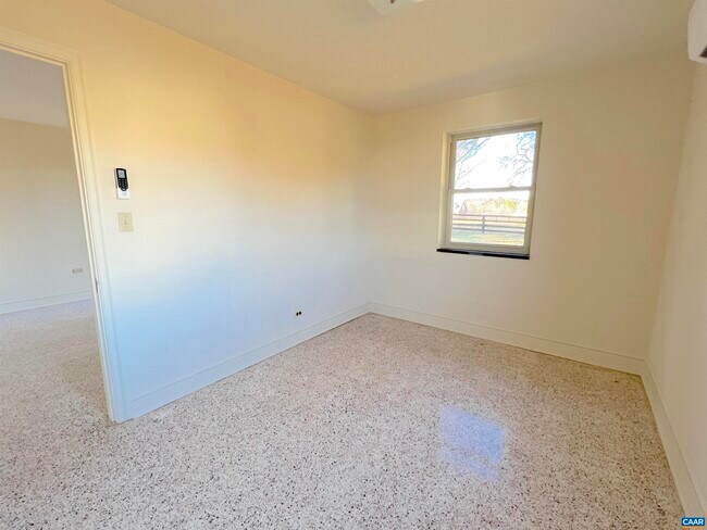 Building Photo - 2617 Bonny View Ln