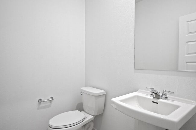 Building Photo - 2783 N Talon Ln