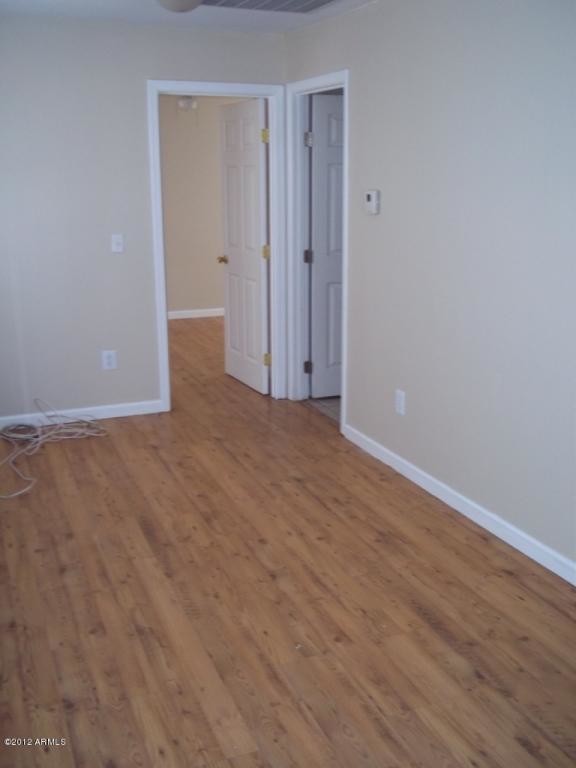 Building Photo - 425 N 18th Dr