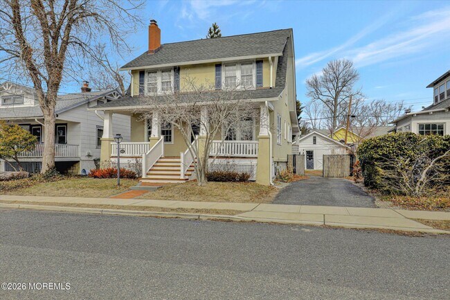 Building Photo - 603 Laurel Ave