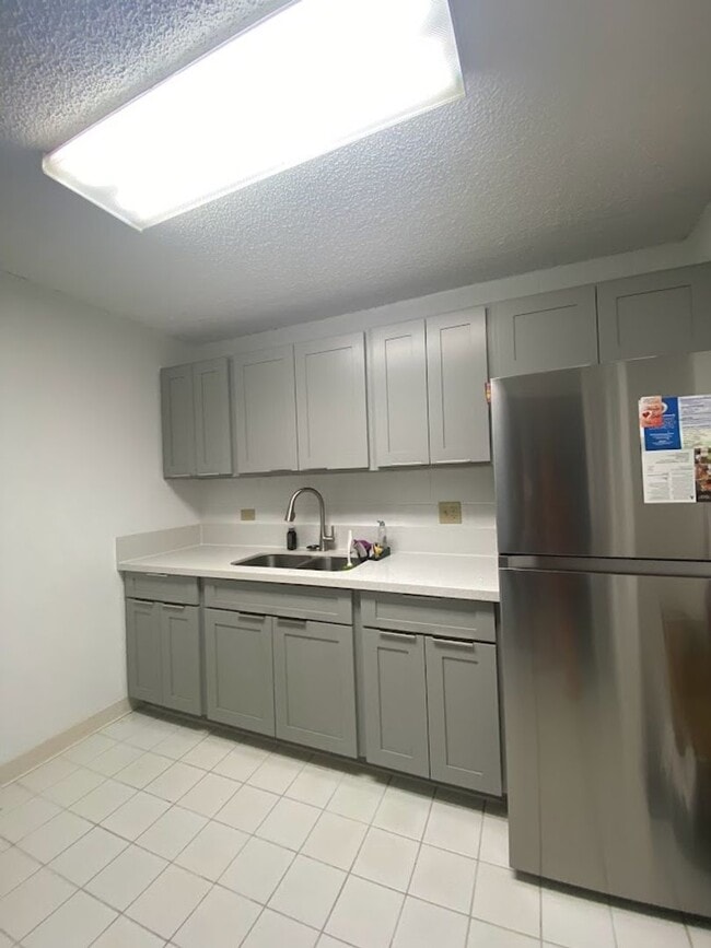 Building Photo - 98-1034 Moanalua Rd # 4-103