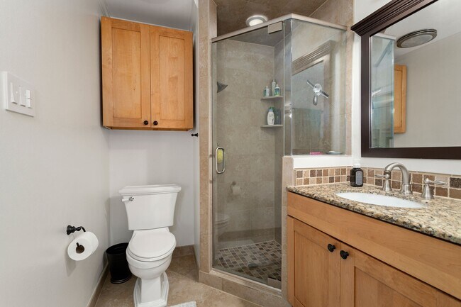 Building Photo - 11433 Ash Creek Dr