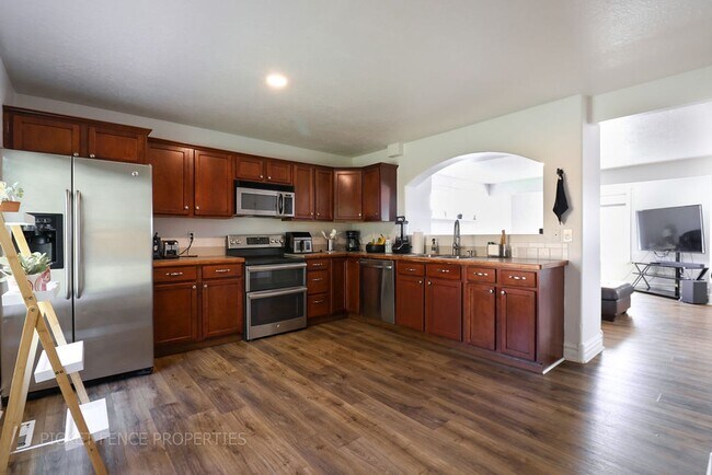 Building Photo - Beautiful 4 bedroom home in Fort Collins