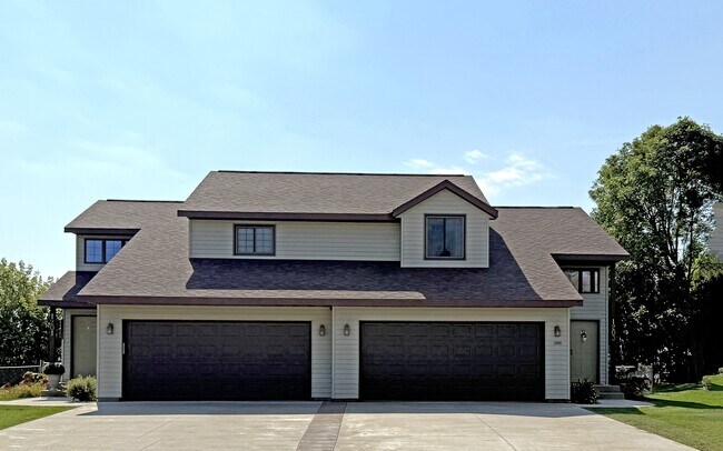 Building Photo - 1201 W Wausau Ave
