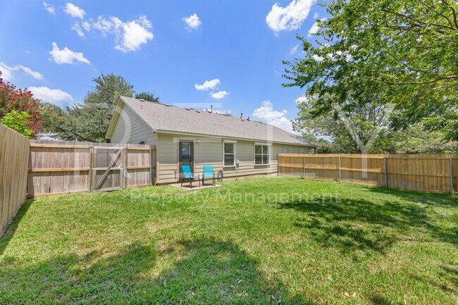 Building Photo - 103 Prairie Springs Loop