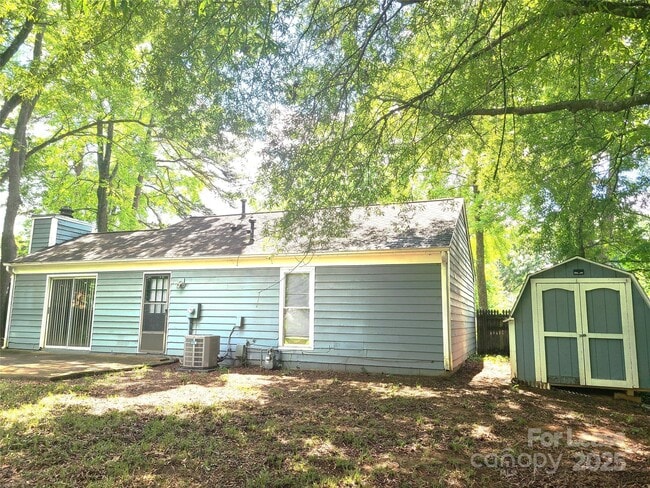 Building Photo - 6929 Delta Lake Dr