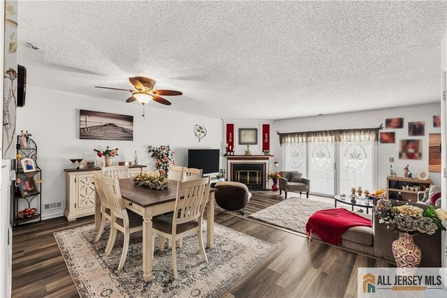 Building Photo - 417 Northam Dr