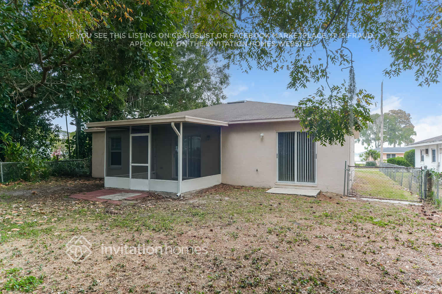 Building Photo - 913 W Lake Cannon Dr NW