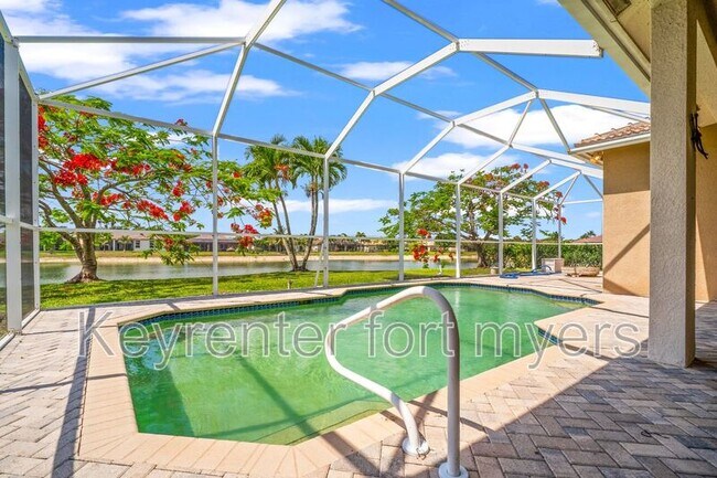 Building Photo - 1072 Port Orange Way