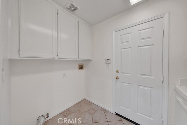 Building Photo - 2357 Laurelwood Dr