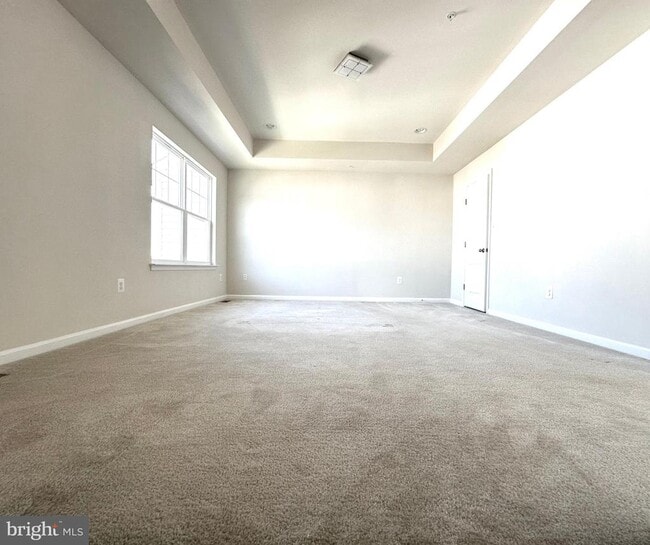Building Photo - 200 Marina View Ct