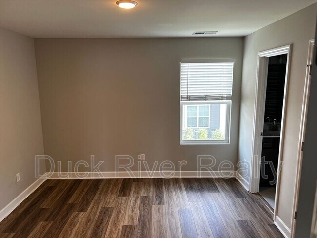 Building Photo - 2718 Wind Gap Dr