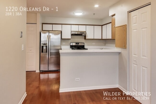 Building Photo - 1220 Orleans Dr