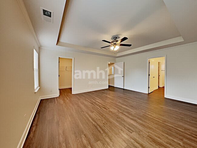 Building Photo - 4318 Spregan Way