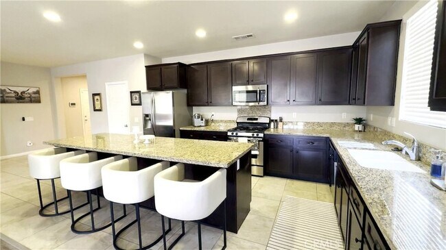 Building Photo - 25136 High Plains Ct