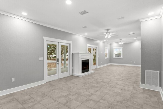 Building Photo - 128 Bay Magnolia Ln