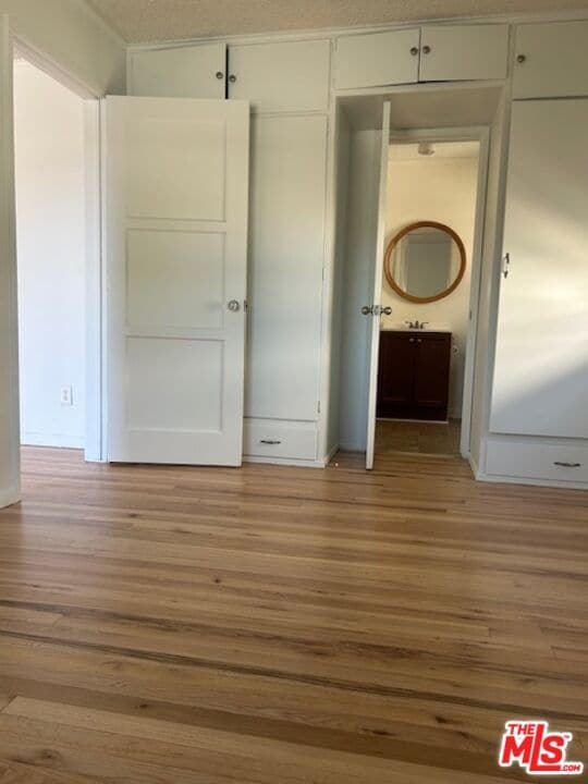 Building Photo - 4068 Madison Ave