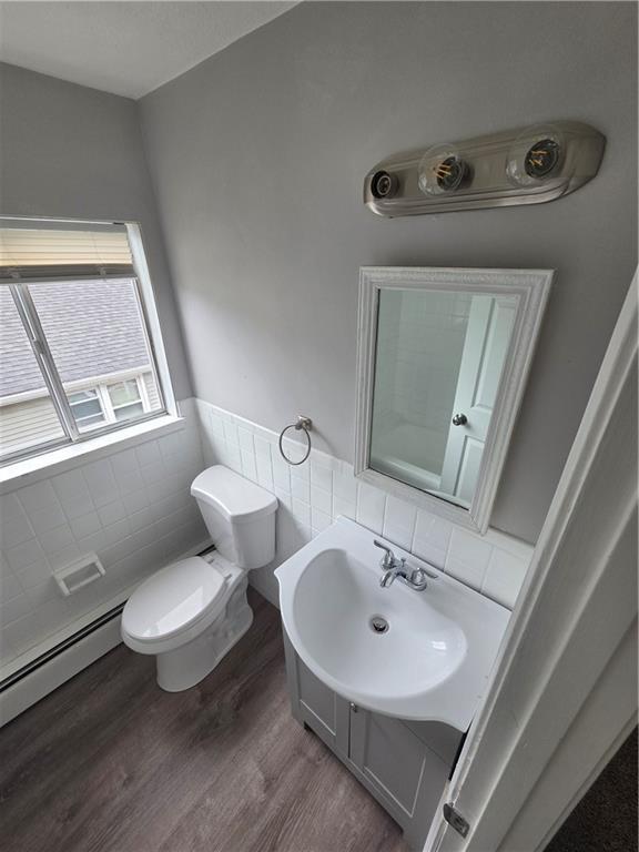 Building Photo - 15 Barrows St