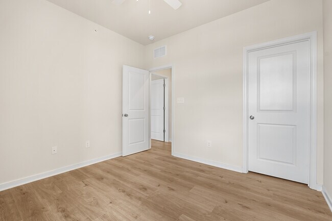 Building Photo - 2406 Ownby Ln