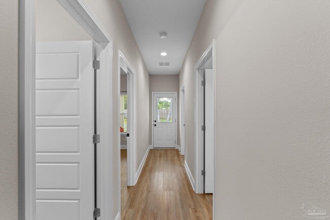 Building Photo - 8553 Sonnyboy Ln