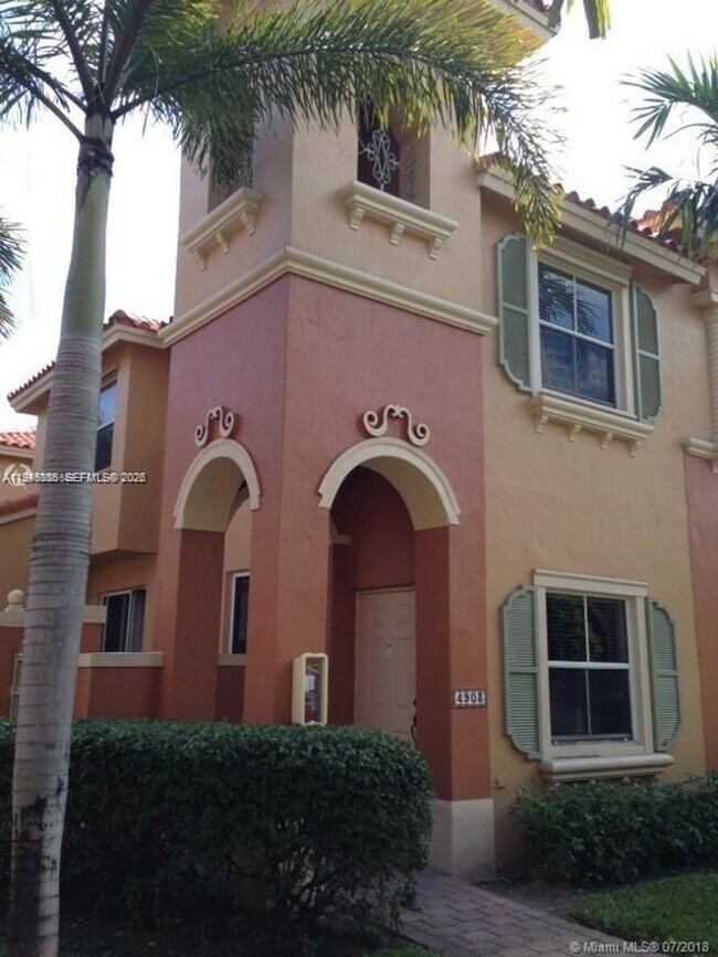 Building Photo - 4903 N Harbor Isles Dr