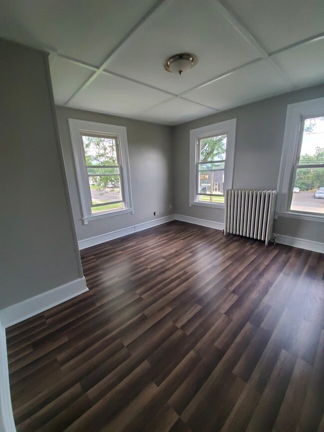 184 S Broad St 184 S Broad St Meriden CT 06450 Apartment Finder