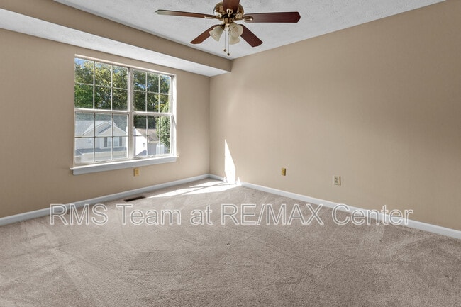 Building Photo - 3525 Park Bluff Ln NW