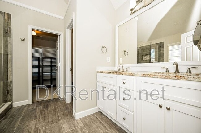 Building Photo - 7512 Congregation St