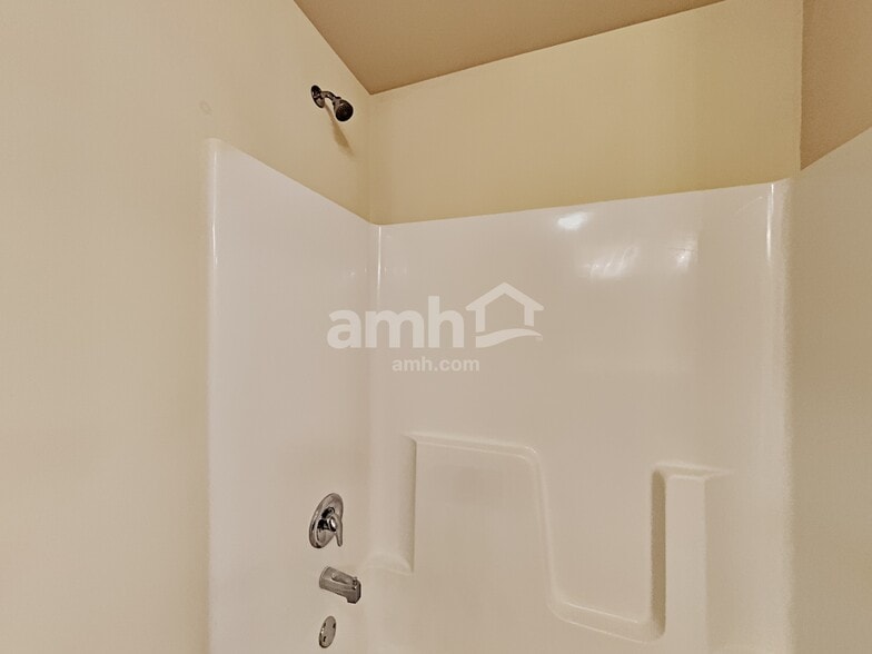 Building Photo - 815 Castilla Way