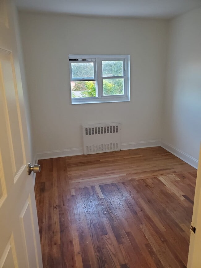 Building Photo - 4048 Harper Ave