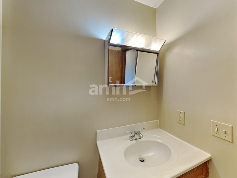 Building Photo - 5243 Arborline Ct