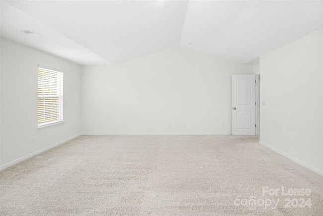 Building Photo - 3933 Meadow Green Dr