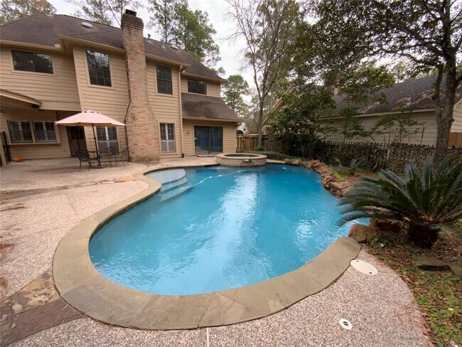 Building Photo - 14 Cascade Springs Pl