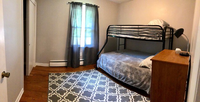 3rd bedroom - 1380 Sand Hill Rd