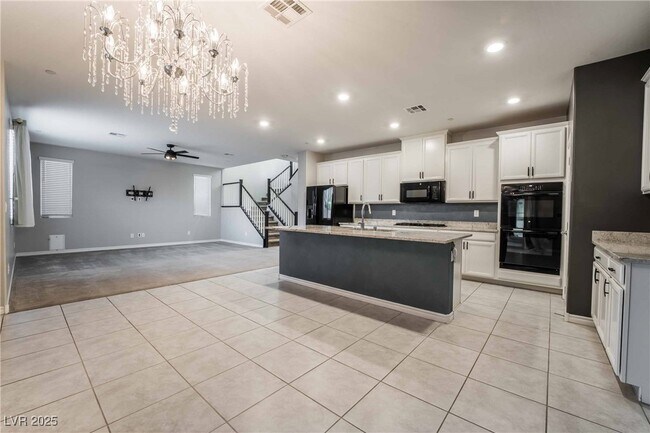 Building Photo - 3115 Mossfield Ave