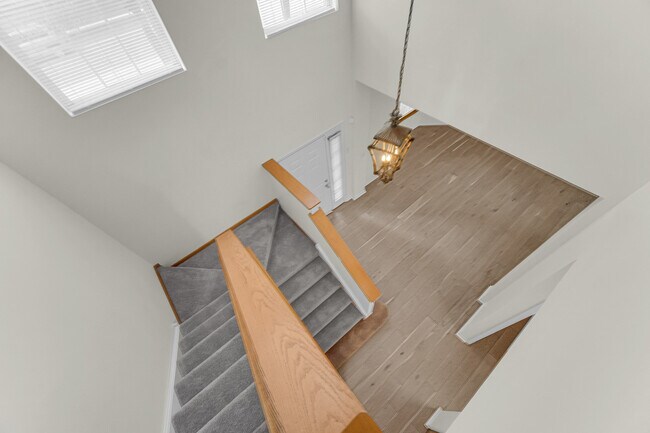 Building Photo - 1998 Conway Ln