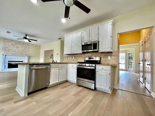 Building Photo - 4925 Byers Rd
