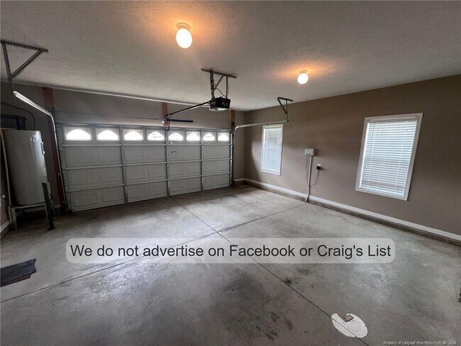 Building Photo - 2717 Altgero Ave
