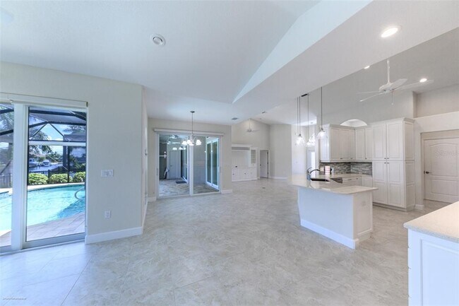 Building Photo - 566 Port Bendres Dr