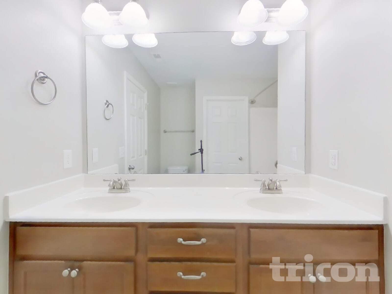 Building Photo - 825 Old Forester Ln