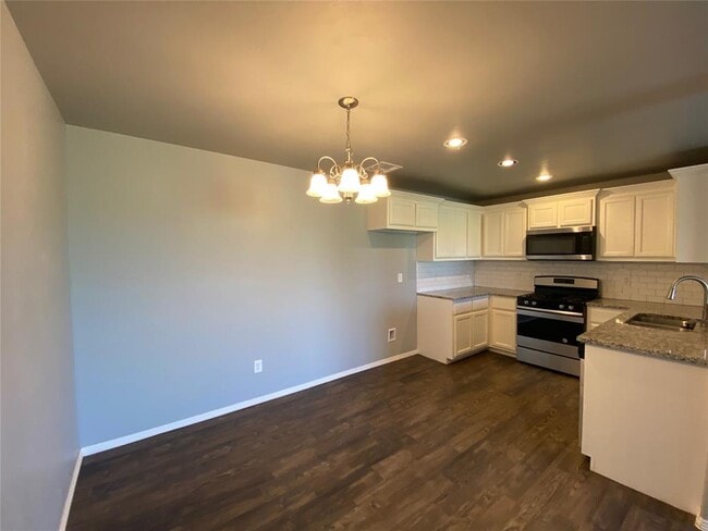 Building Photo - 491 Washington Ave NW