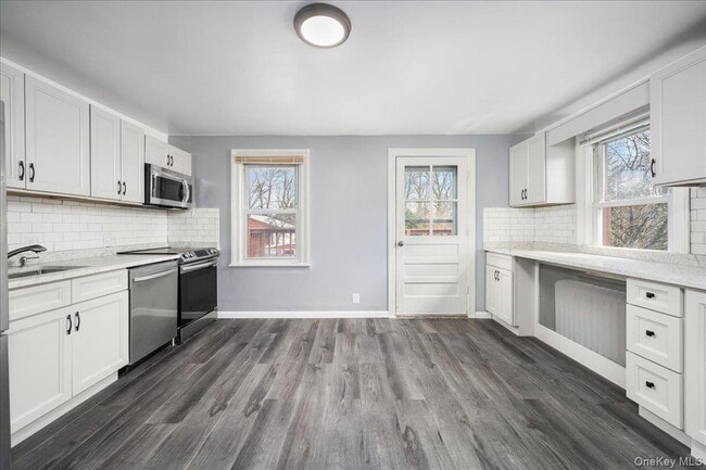 Building Photo - 319 Union Ave