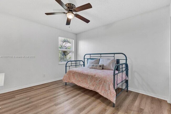 Building Photo - 16226 Opal Creek Dr